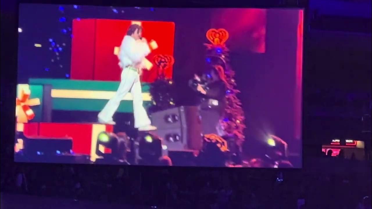 Young American Heart by Benson Boone ( NEW Unreleased Song!!!) - Jingle Balls 2024 at MSG Young American Heart by Benson Boone ( NEW Unreleased Song!!!) - Jingle Balls 2024 at MSG