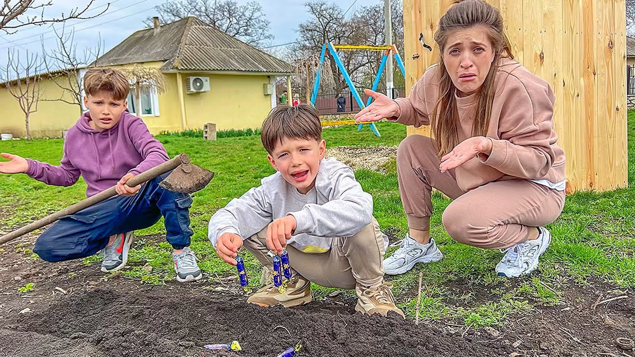 Povestea BOMBOANELOR îngropate în PĂMÂNT / Ernest în ACȚIUNE 😂
