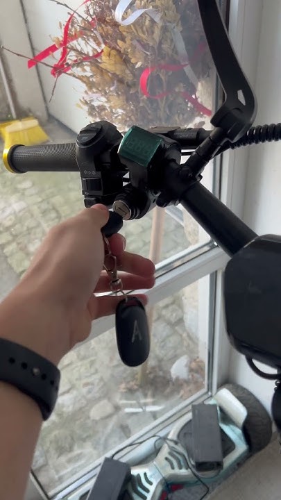 Powerbeats 3 Lassen Sich Nicht Mehr Einschalten Roller lässt sich nicht mehr einschalten - YouTube
