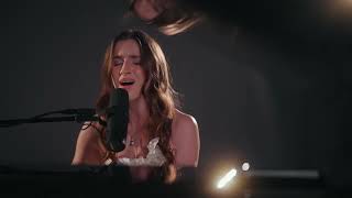 Abi Carter - 2009 barbie dreamhouse (stripped acoustic) (Official Live Performance Video)