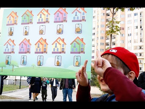 700-მდე დევნილ ოჯახს თბილისში ბინები გადაეცა