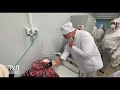 Лукашенко пообщался с пациенткой в красной зоне 4 больницы Минска: "Выздоровеете - позвоните мне!"