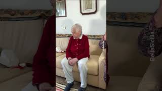 Nonna Santa, 97 anni, donna altri tempi #sicilia #sicily #nonna #tradizioni #bellasicilia #donne