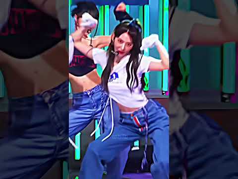 Edit Hesabi Mi Olsab Ytkaliteyibozma Blackpink Itzyfan Kpop Jisooa Kesfetteyizz Rose Jisooo