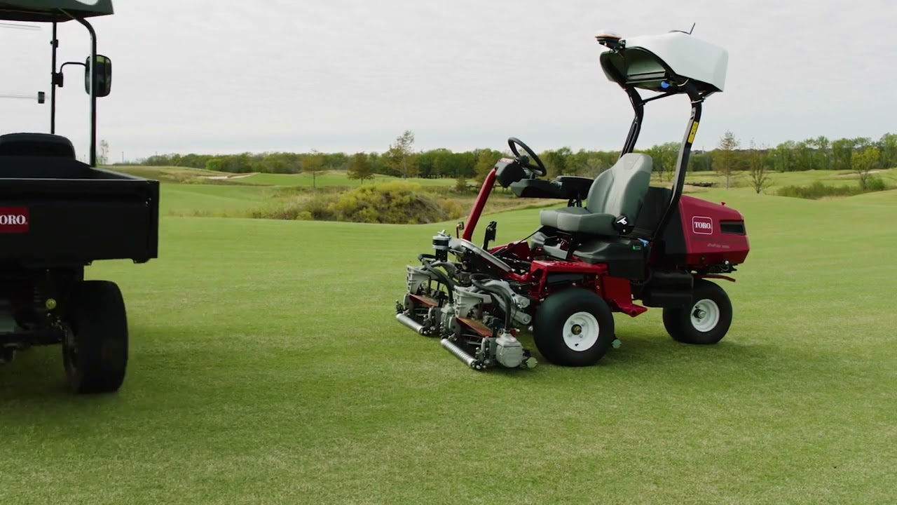 Autonomer Greensmaster® eTriFlex® 3360 mit Geolink