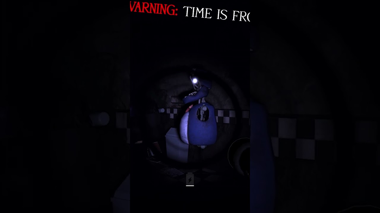 never run into golden freddy 😭 (roblox fnaf)