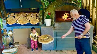 картинка: Вкусный хлеб с начинкой из мясного фарша, рецепт турецкой деревни