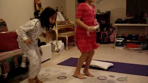 Vivian Tsai Playing Wii