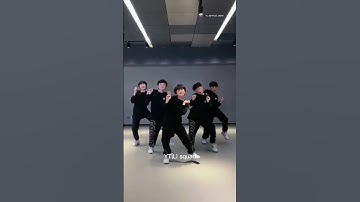 Thumbnail of Raka Taka Taka💜#bts #shorts #btsarmy | @lisquad