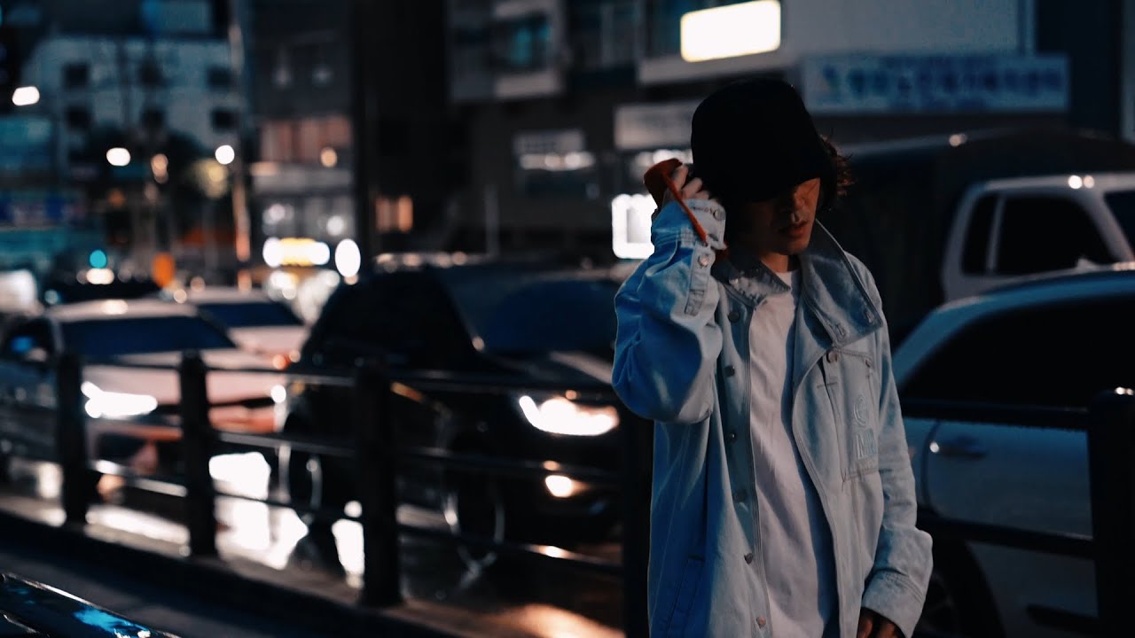 hu57la - 'This Song' MV