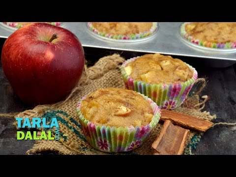 एप्पल सिनेमन मफिन्स (Apple Cinnamon Muffins, Eggless) by Tarla Dalal