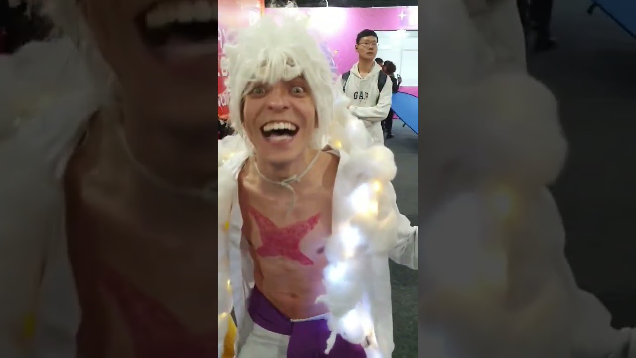 Teve LED no #animefriends2023? 🤣 #cosplay #larucosplay #animefriends