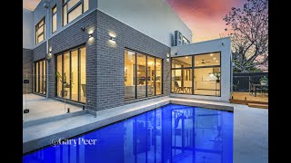 35 Sussex Road, Caulfield - presented by Phillip Kingston