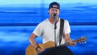 Dierks Bentley - I Hold On - That's My Kind of Night Tour