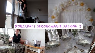 Porządki i dekorowanie salonu PIERWSZA KOMUNIA ŚWIĘTA Uporządkowana