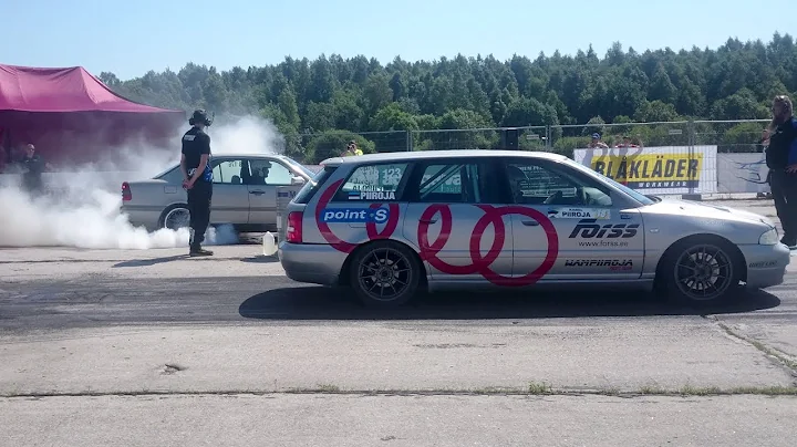 Mercedes C220d 3.0TD BiT vs Audi S4 B5 2.7BiT Quattro 1/4 mile drag race
