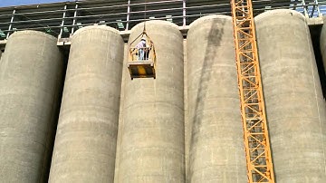 The 1st Page ... Temperature Monitroing System