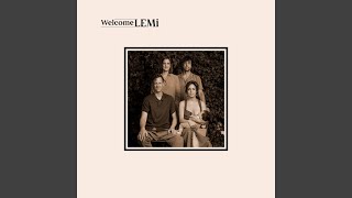 Download Lagu Like a Stranger MP3 Download Lagu Like a Stranger MP3