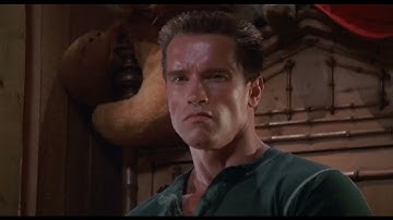 Commando (1985) Right? Wrong!