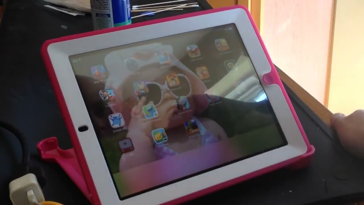 Successfully replaced the cracked screen on an iPad 2; feeling accomplished.