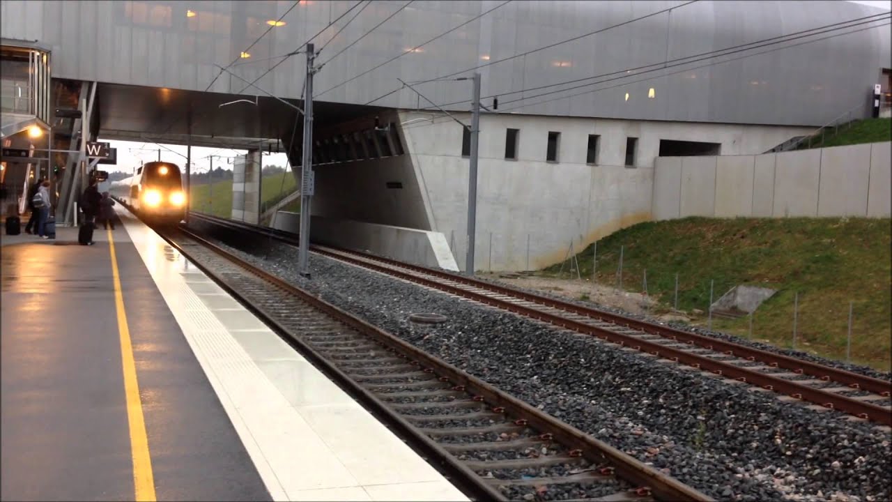 TGV Duplex et Lyria nouvelle livrée à Belfort-Montbéliard TGV - LGV