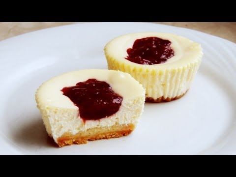 strawberry-cheesecake-minis:-easy-cheesecake-recipe