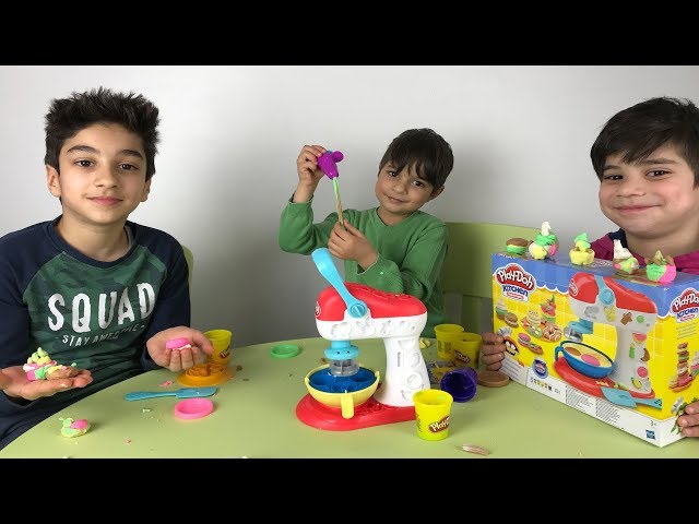 Play-Doh Kitchen Creations, Robot pâtissier, jouet de pâte à