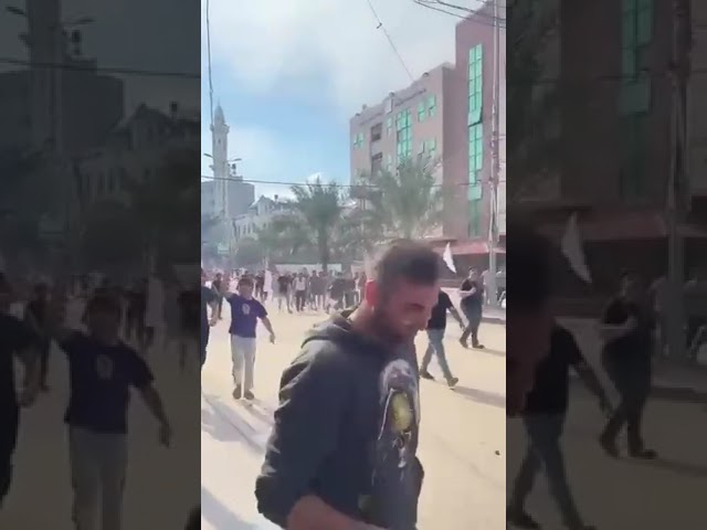 Palestinians Protesting Against Hamas and Chanting for "Down with Hamas" in Gaza!