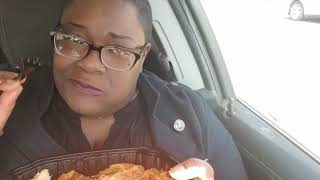 **REVIEW** Red Lobster Fried Lobster Tail w/ Cheddar Bay Biscuit Waffles