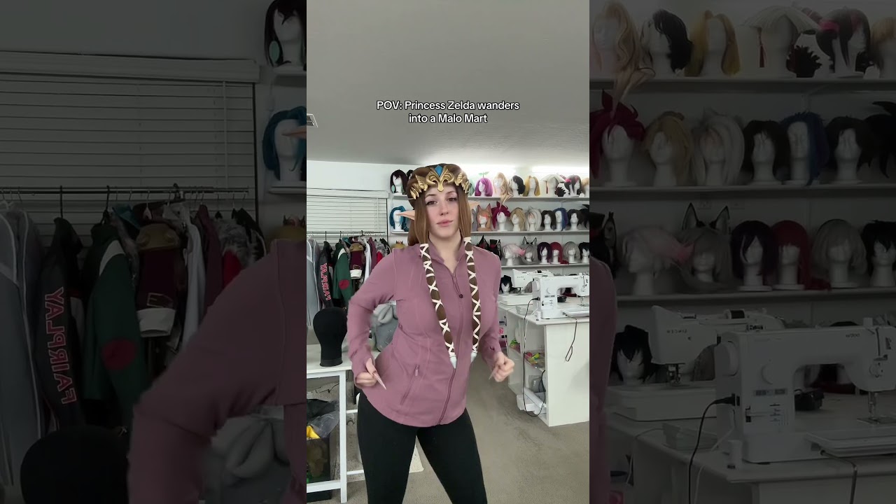 Zelda at the Malo Mart ! #wigstyling #cosplayer #loz #twilightprincess