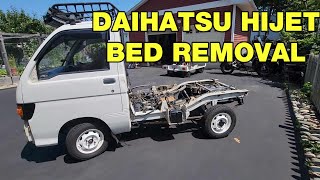 Daihatsu Hijet  How to Remove the Bed