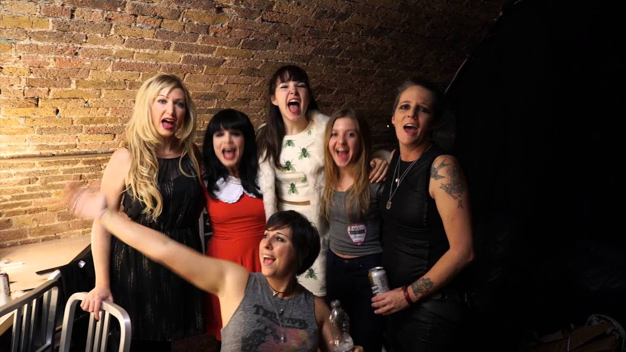 Pretty Little Demons - Hey Now!