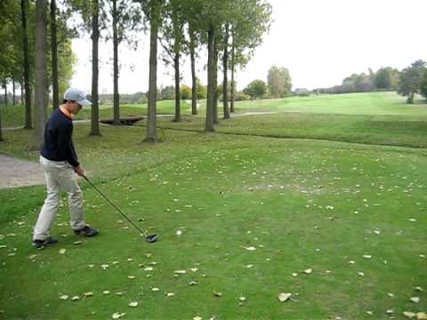 Afslag hole 11 Golf d' arras frankrijk