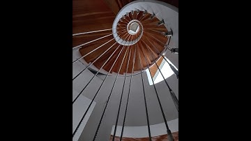 LẮP ĐẶT LAN CAN CẦU THANG BẰNG DÂY CÁP CHO CẦU THANG XOẮN ỐC