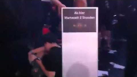 Diablo 3 GamesCom 2011 insane waiting queue