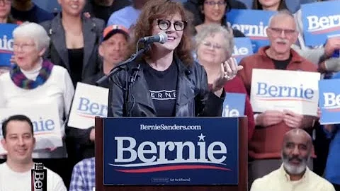 CAMPAIGN 2020: SUSAN SARANDON praises BERNIE SANDE...