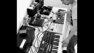 Wavestate/Elektron Ambient Techno Jam “Sunken Town” - Wavestate, Digitone, Modelsamples, Octatrack