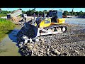 Awesome job Processing Big Project Using Bulldozer SHANTUI pushing stone Filling&amp;25.5t Dump trucks.