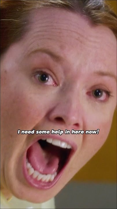 Seeing Meredith in so much pain made the usually tough Alex tear up.#clips #tvshow #highlights