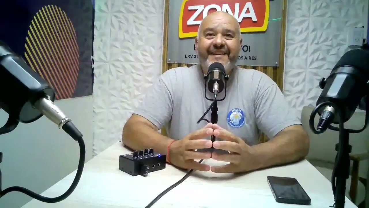 Gral. Alvarado- Rescate Fauna Marina   con Fernando Palavecino aclarando sobre víbora en playa