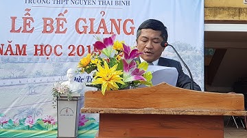 Thầy Phạm Quốc Quỳnh báo cáo tổng kết năm học 2019 - 2020