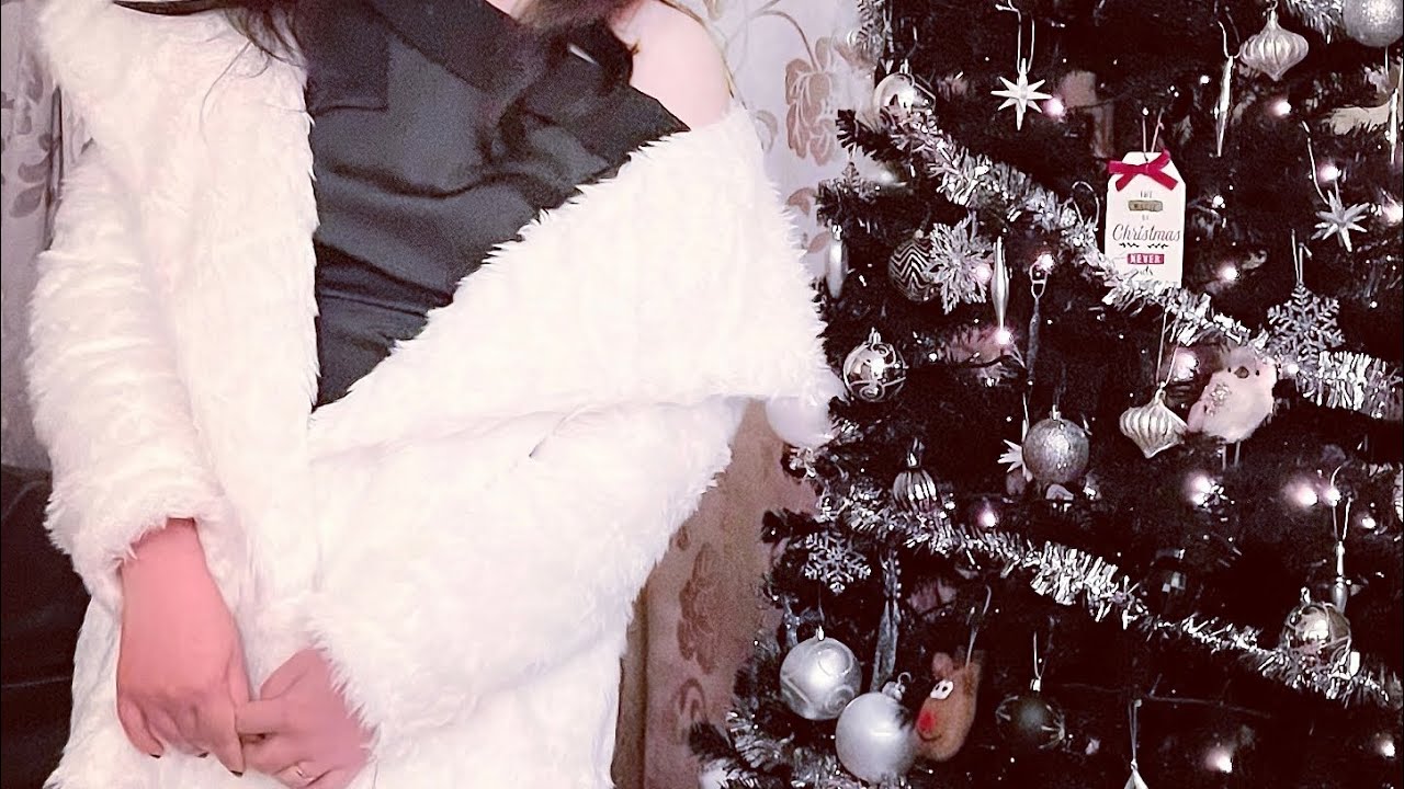 DIY - Making stylish white fur jacket - Beginners level