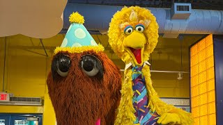 Snuffy s Birt ay Storytime with Big Bird Sesame Place Philadelphia