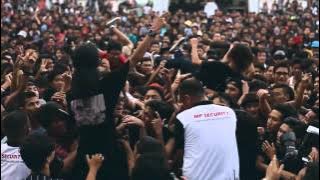 Tres Empre - Comfort Arms Official Music Video