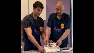 How To Apply An Edible Image To Cakes or Cupcakes screenshot 5