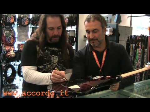 John Petrucci Meet & Greet a Bologna - 1