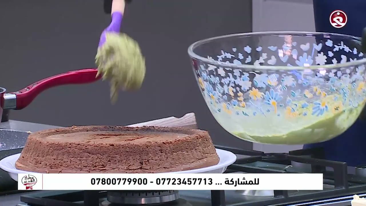 برنامج مطبخ الغدير || حلوى تأسر القلوب وتذوب في الفم.. كيك دبي وحلاوة جكليتية مع الشيف نورا!