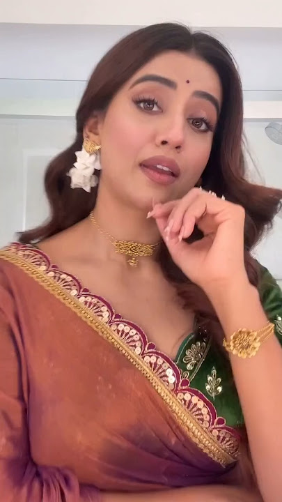 akshara singh❤️❤️❤️⚡ #danceshort #trendingshort #youtubeshorts #ytshorts @singhaksharaqueen