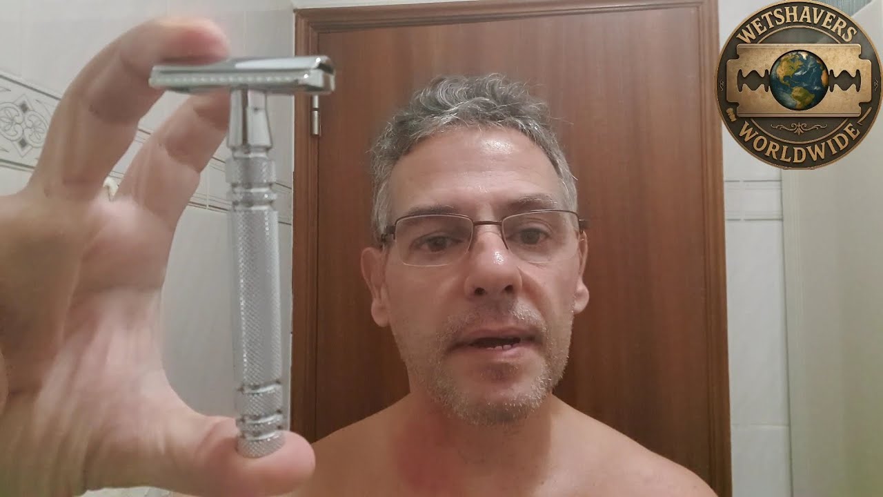 Unbranded Razor The Last One Unbranded Chinese Razor with a Blood Bath. - YouTube