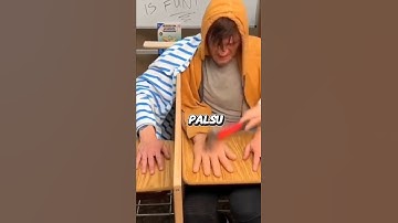 Tangan Palsu Bisa Bikin Kamu Ngerasa Kesakitan!